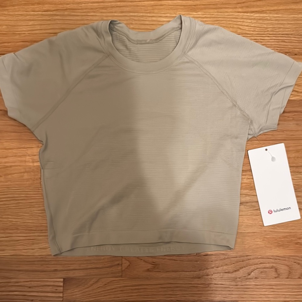 lululemon athletica Gray Boxy Crop T-Shirt